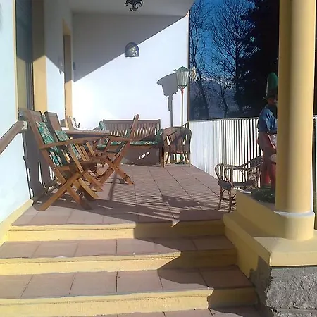 Il Guscio بيت ضيافة *